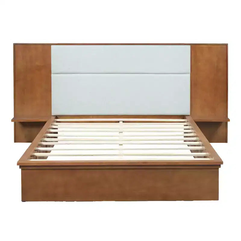 Letto a piattaforma in legno marrone/grigio chiaro e naturale/beige con testiera imbottita e ripiani laterali – Queen/King, 1 persona