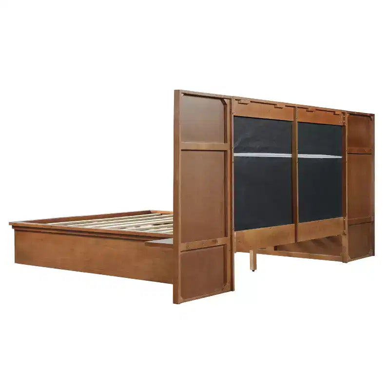 Letto a piattaforma in legno marrone/grigio chiaro e naturale/beige con testiera imbottita e ripiani laterali – Queen/King, 1 persona